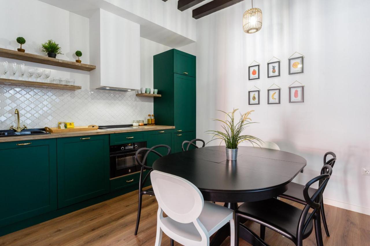Tacita Family Home By Cadiz4Rentals Luaran gambar