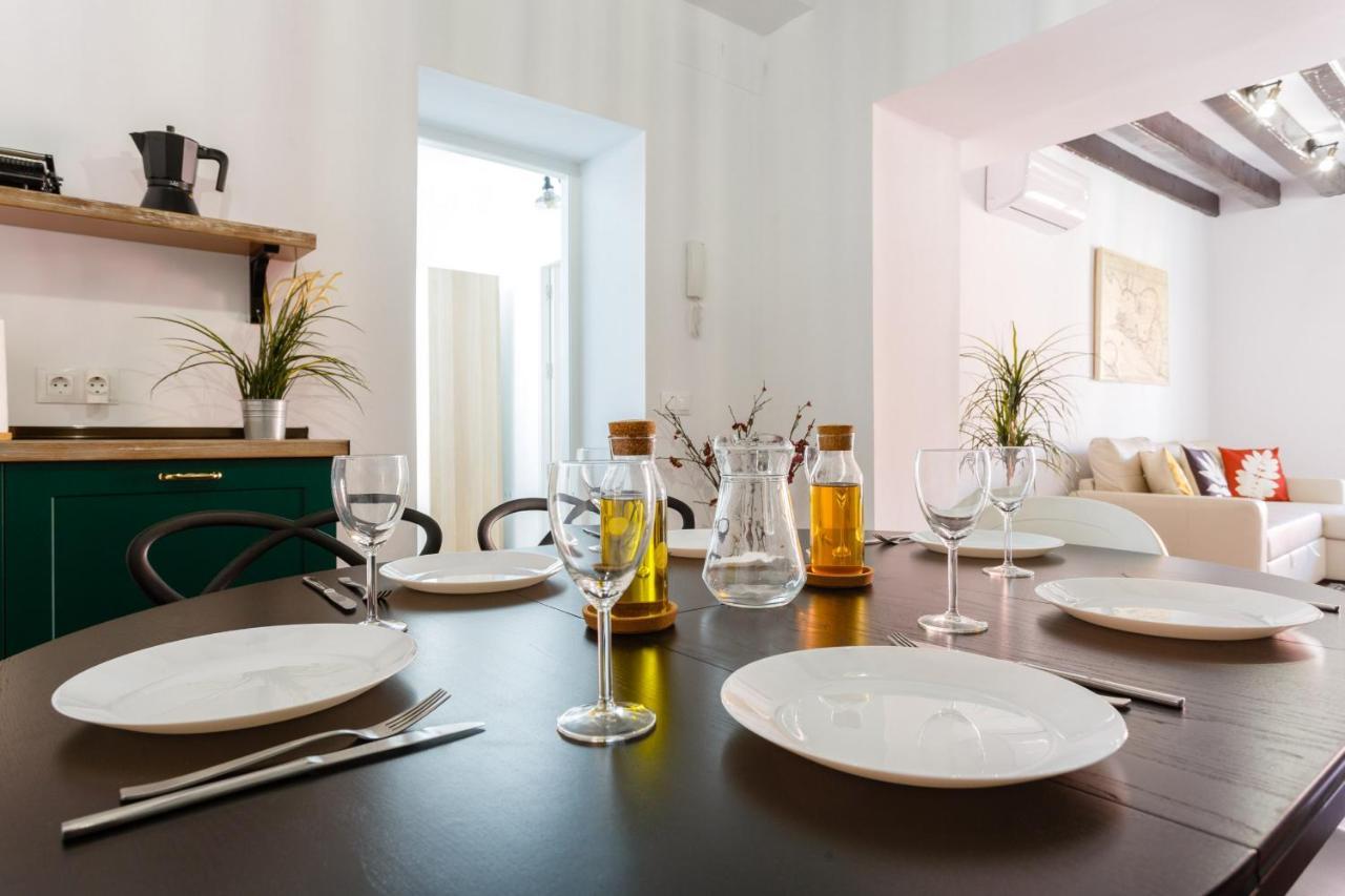 Tacita Family Home By Cadiz4Rentals Luaran gambar